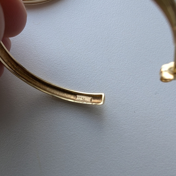 14K Gold Wide Zoe Chicco Hoops - Picture 11 of 12